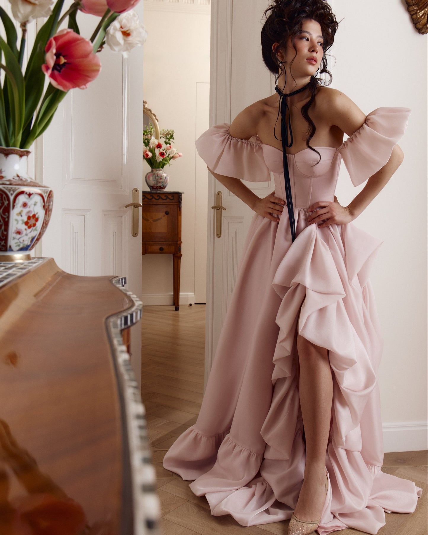 Long organza dress with train Le Bal