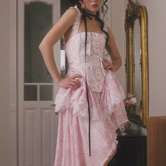Luxury organza dress with elegant silhouette video