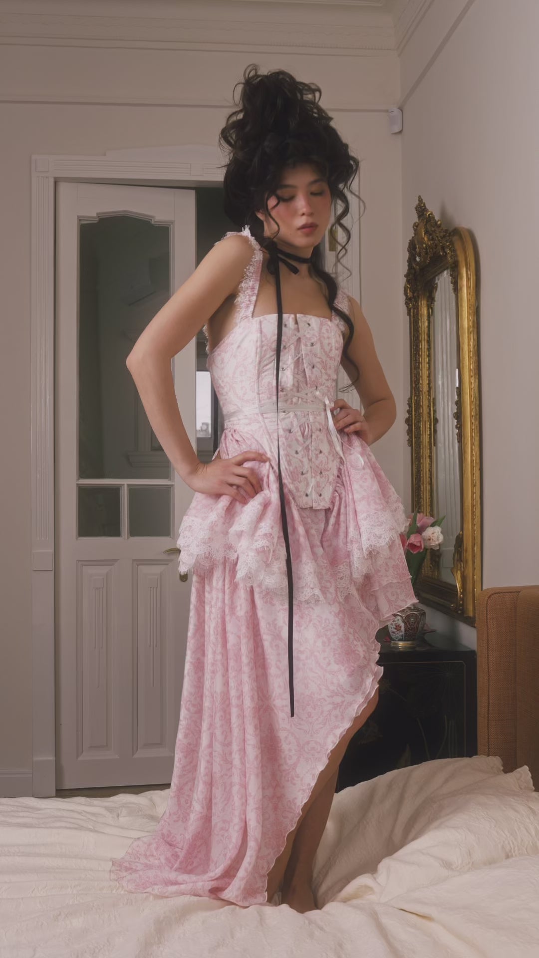 Luxury organza dress with elegant silhouette video